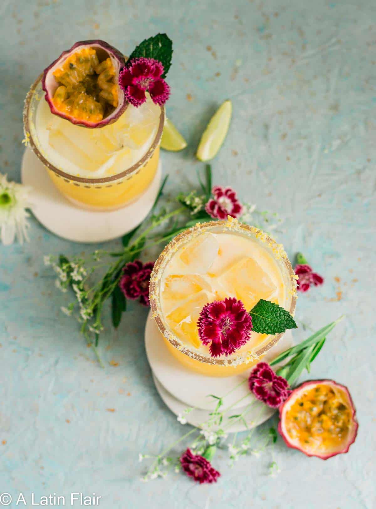 Skinny-Passion-Fruit-Margarita-Cocktail-served-in-two-glasses