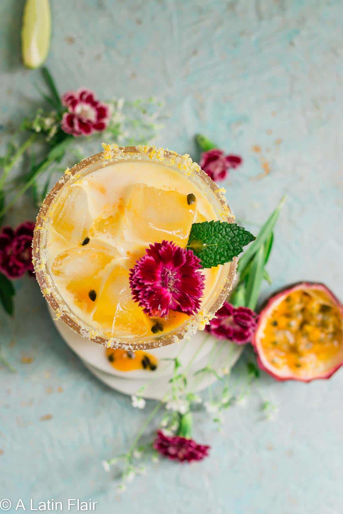 Skinny-Passion-Fruit-Margarita-Cocktail