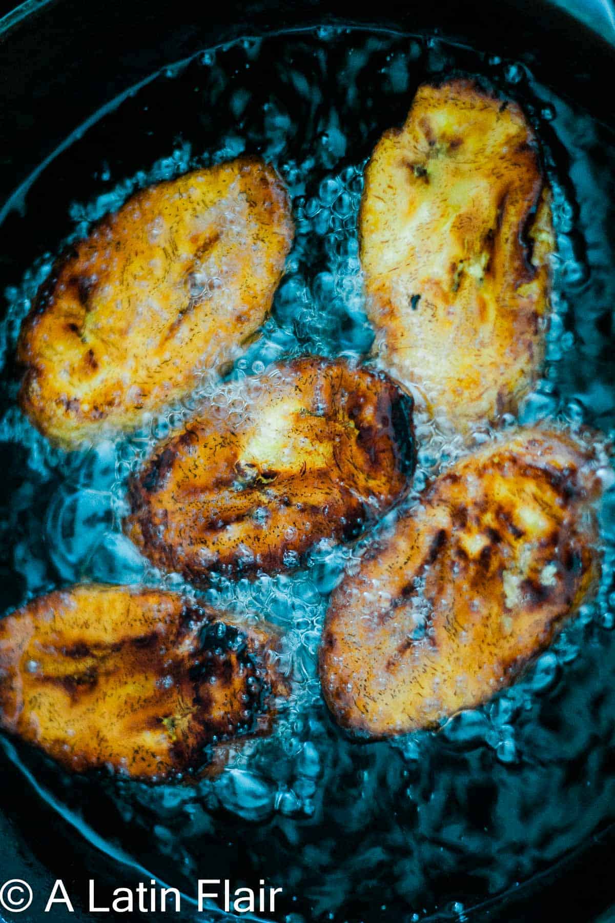 frying-ripe-sweet-Plantains-in-skillet-brown