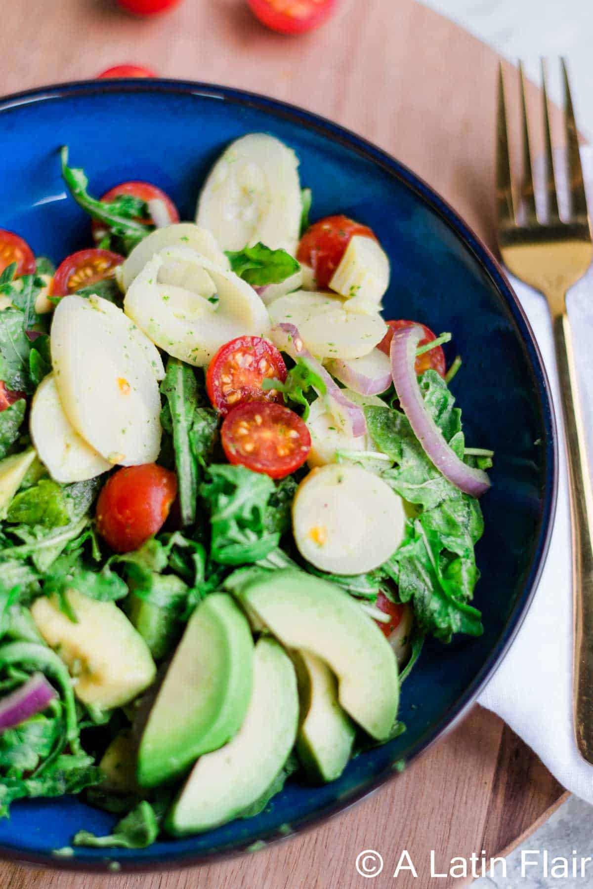 hearts-of-palm-salad-with-vegan-avocado-dressing-in-blue-bowl-25