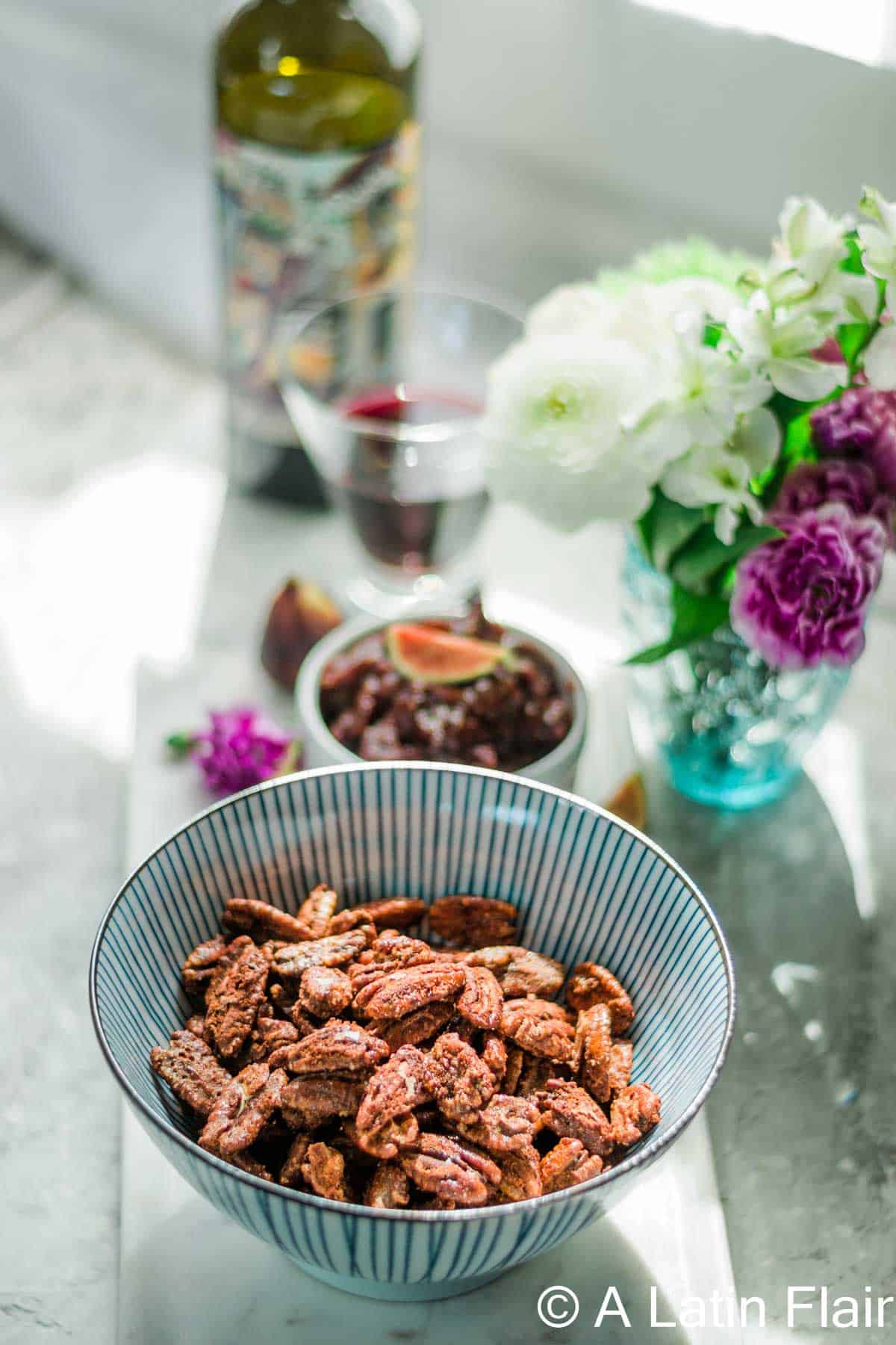 Sweet-and-Spicy-Pecans-with-chipotle-Candied Nuts-in-blue-bowl-2