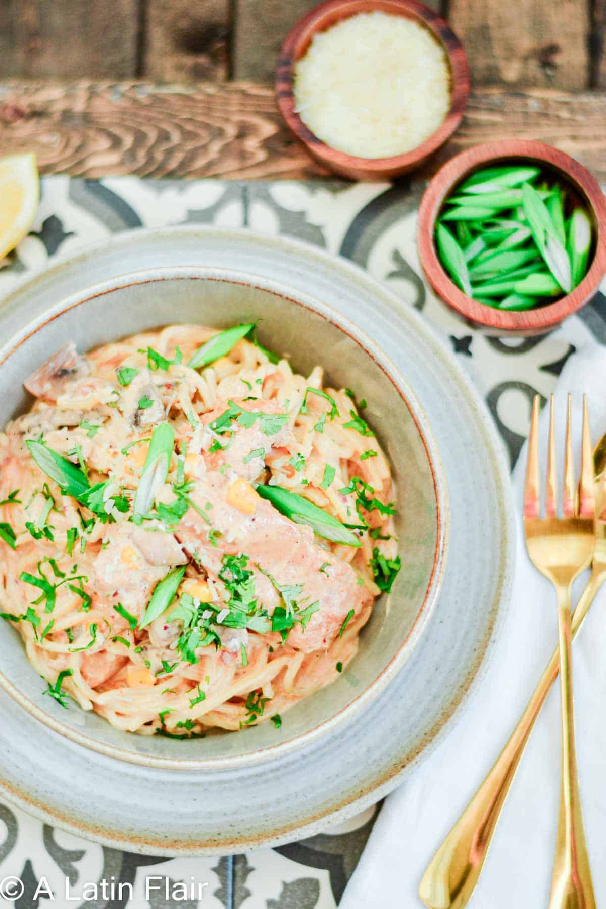 Chicken Chipotle Pasta in beige bowl