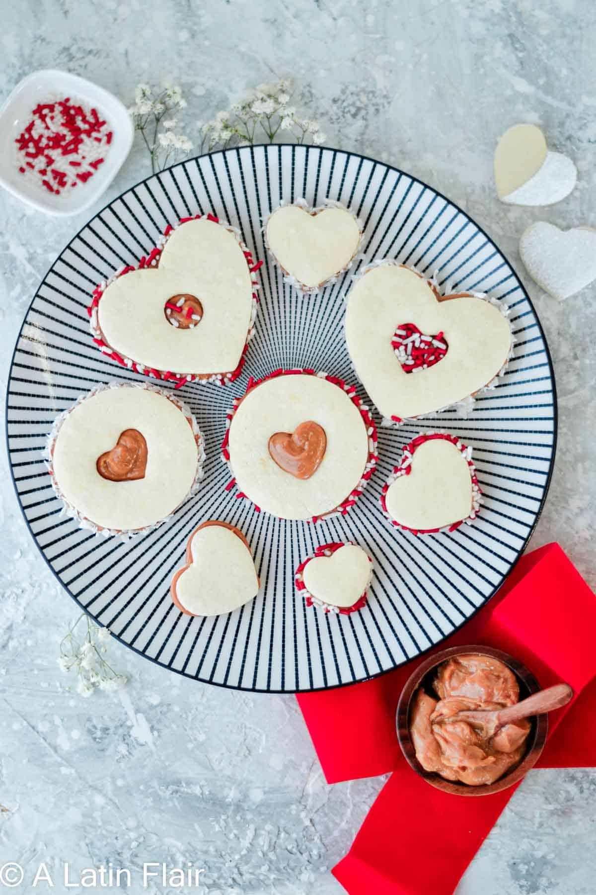 Hearts shaped Dulce de Leche Cookie