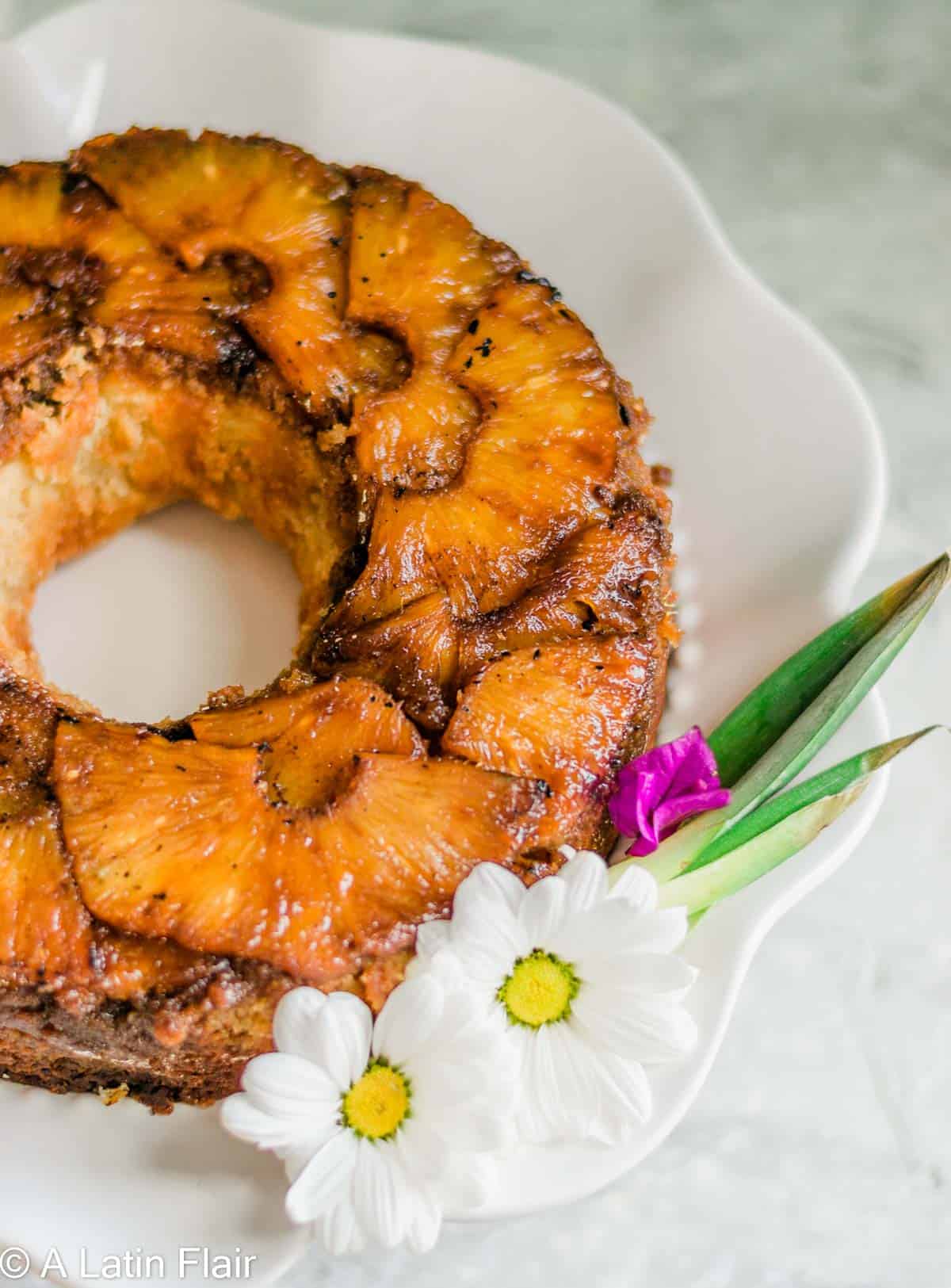 pineapple upside down cake recipe with rum sauce