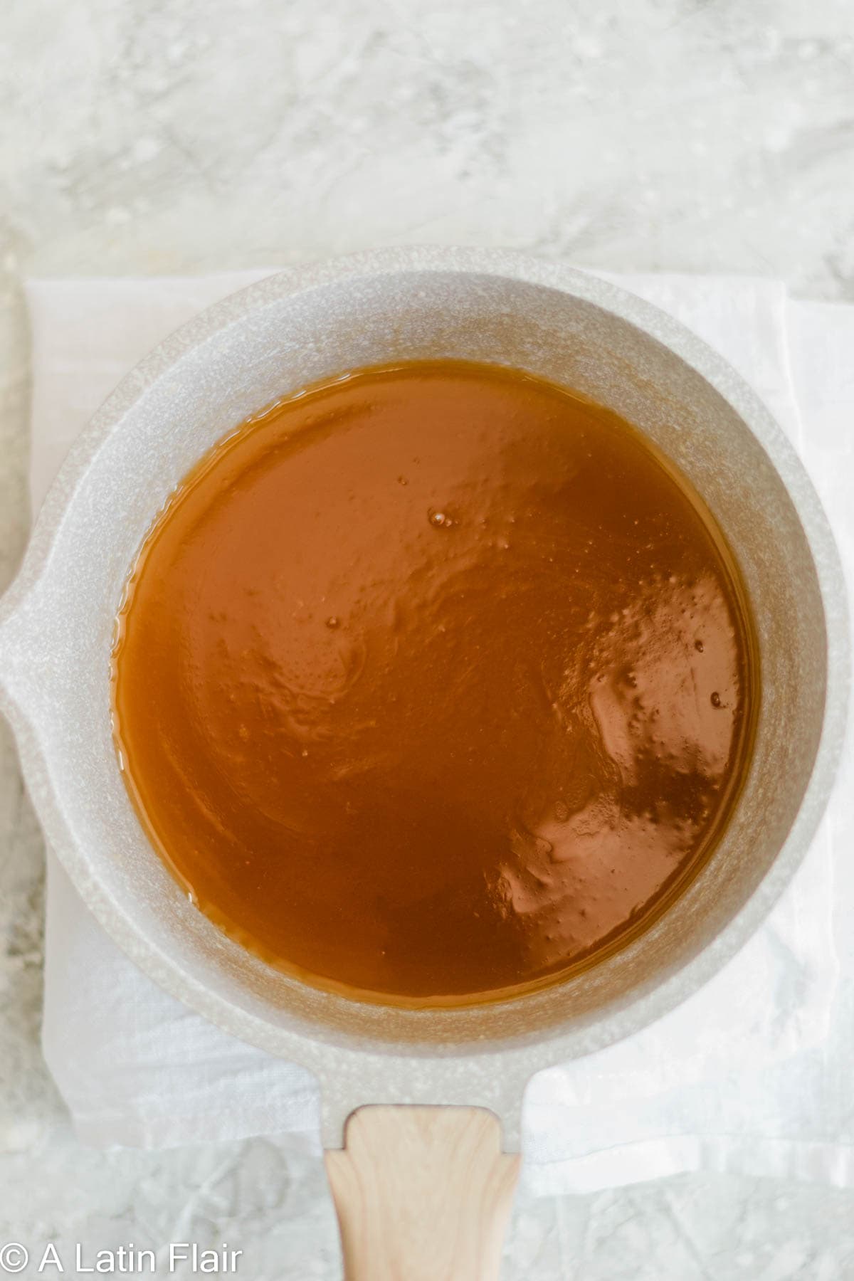 making rum sauce for cuban rum cake
