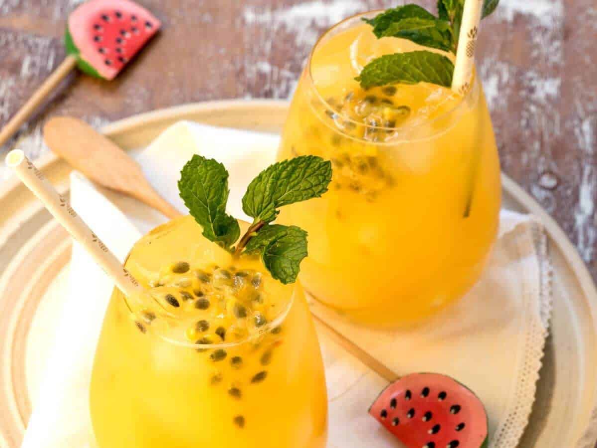 Passion fruit and ginger mojitos.