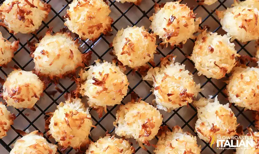 Lazy day coconut macaroons.