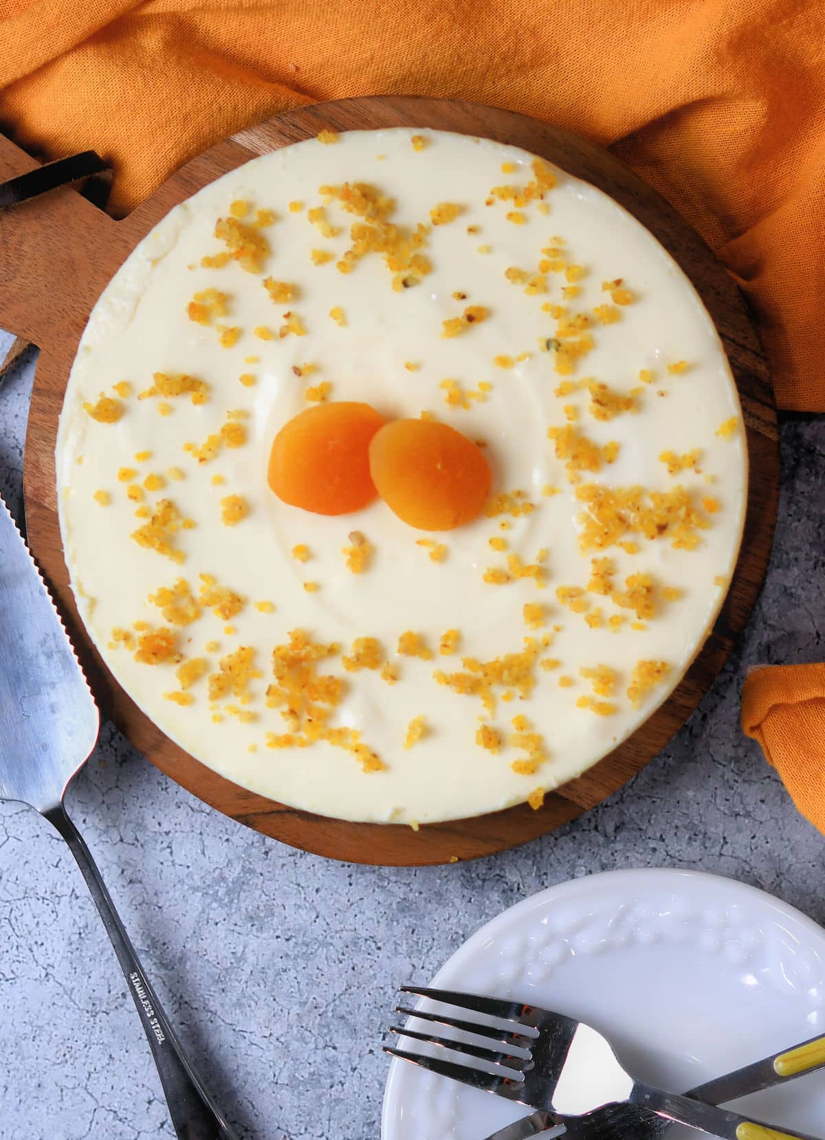 No bake cheesecake apricot crust.